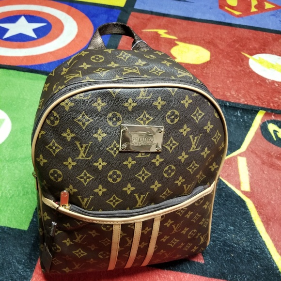 Louis Vuitton book bag - Picture 8 of 8